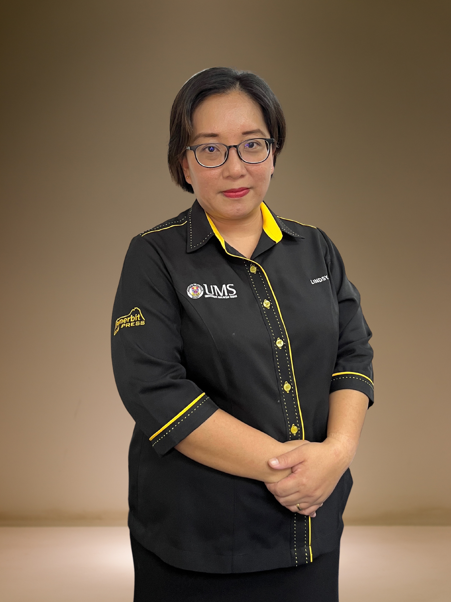  MRS. LINDSY LORRAINE MAJAWAT