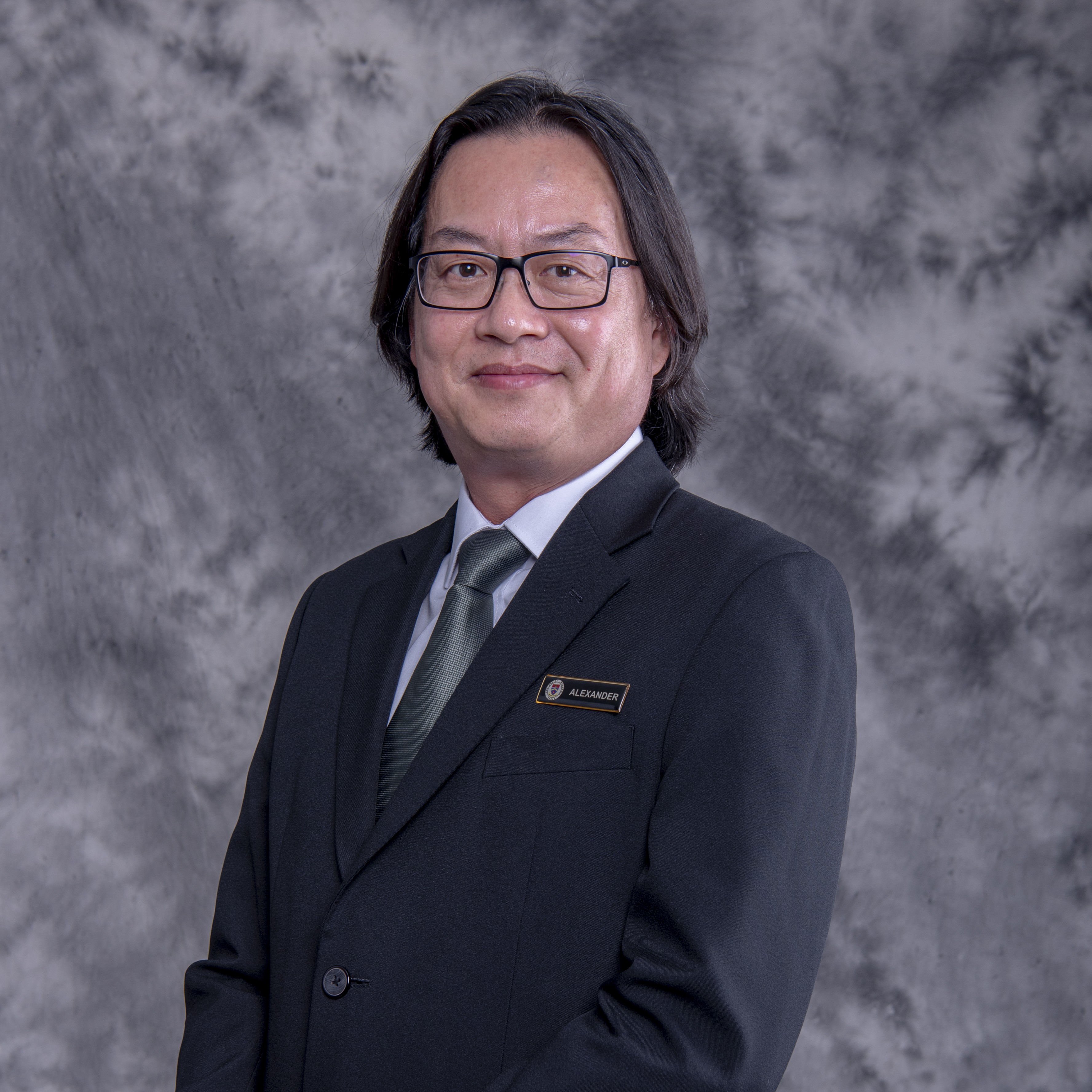 Dr. Alexander Funk Yun Leong
