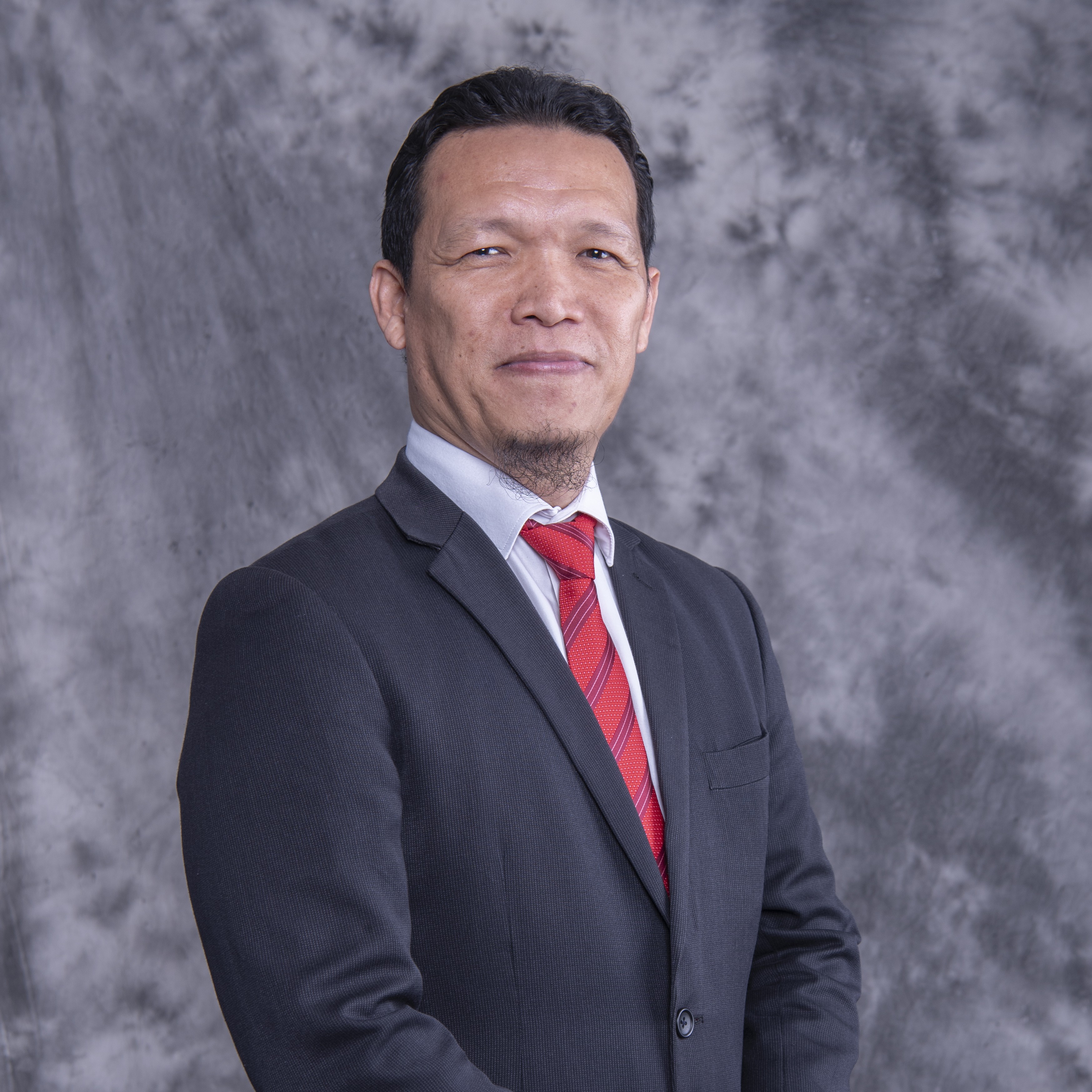 Dr. Frederick Josue @ Mohd Fadhil Abdullah