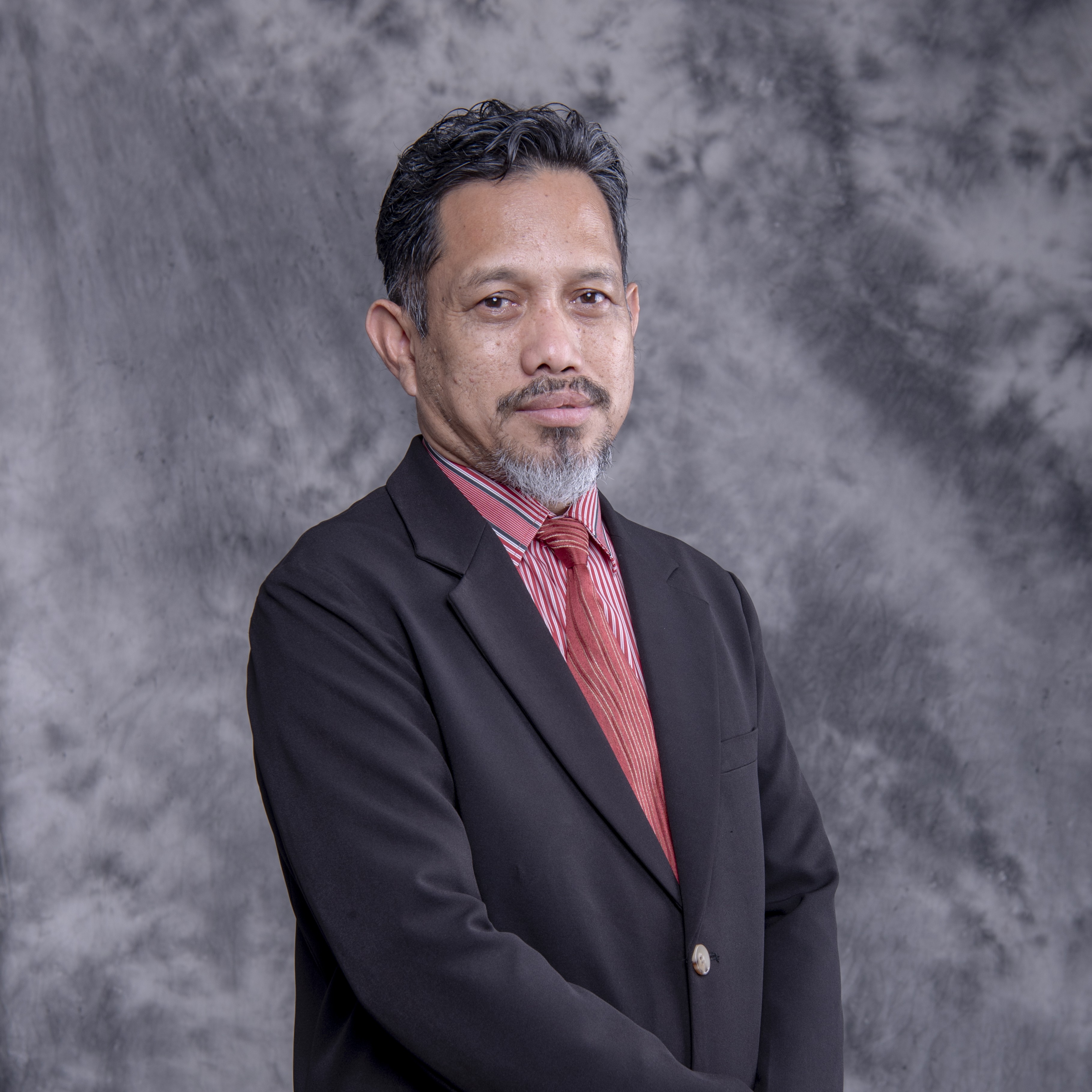 Dr. Mad Noor Bin Madjapuni