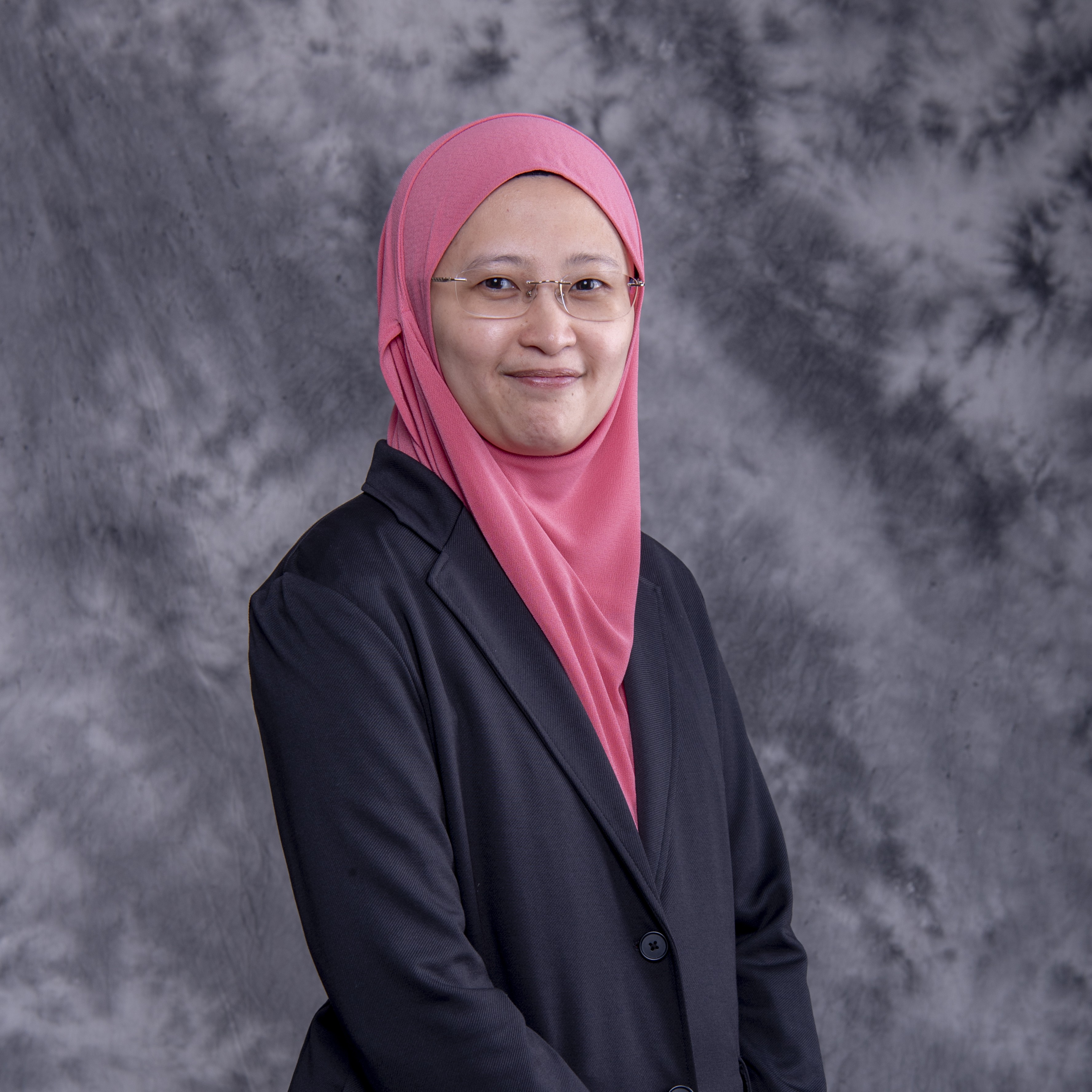 Dr. Nur Suhaidah Binti Sukor