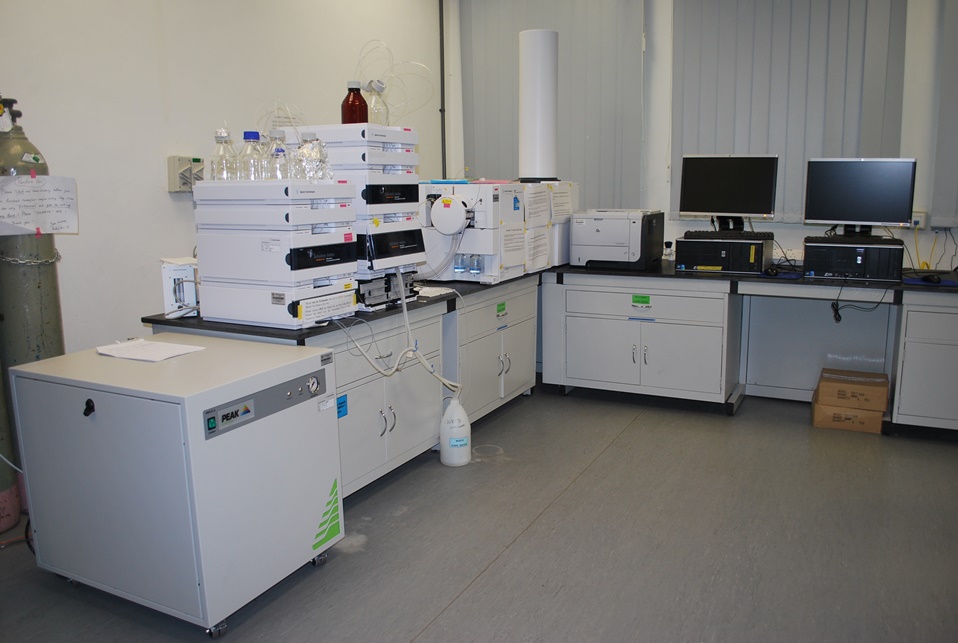 Liquid Chromatography Quadrupole Time Of Flight Mass Spectrometry Image