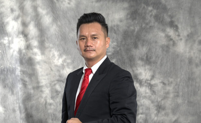 Charles Thomas