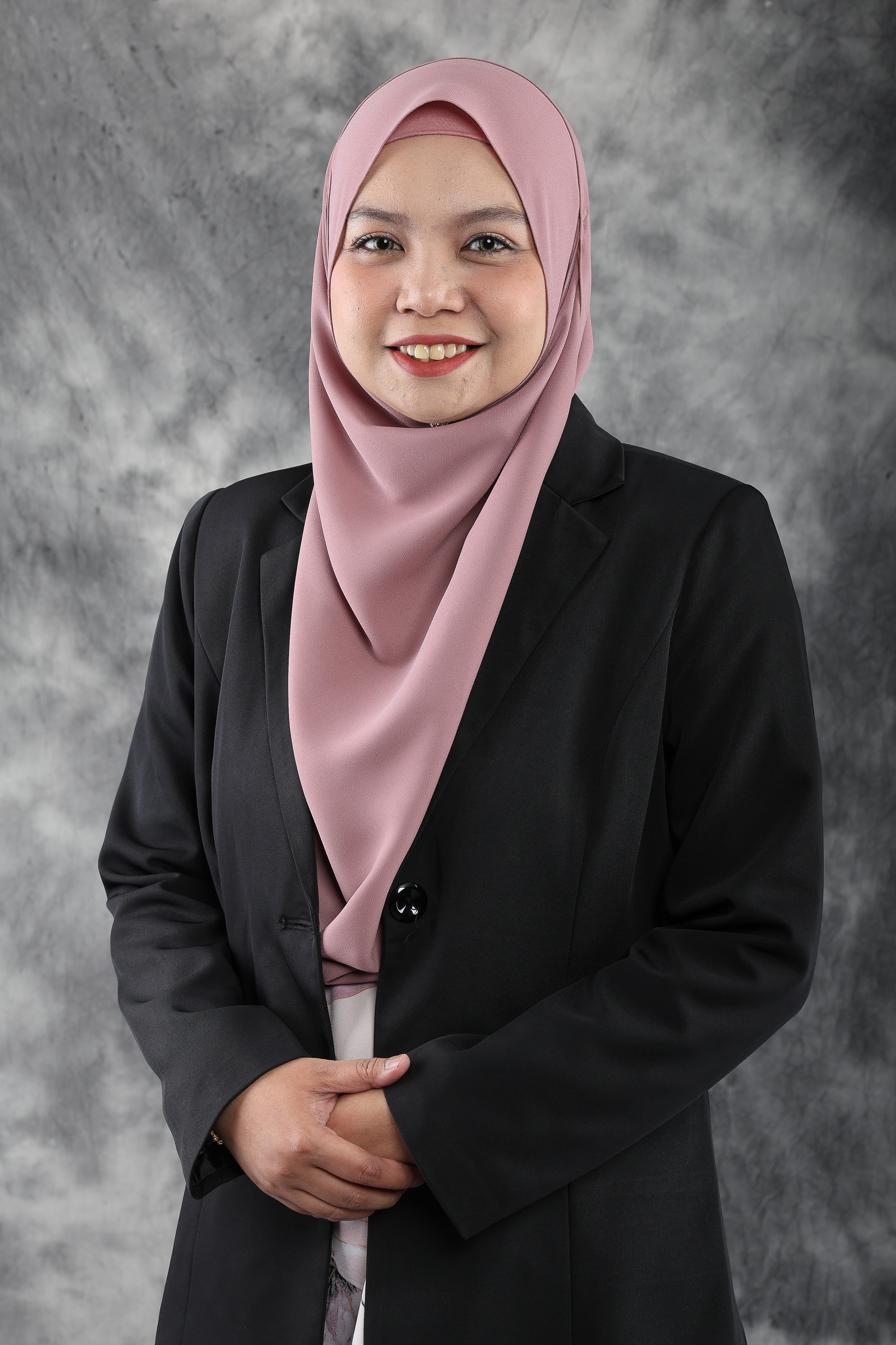 CIK NURSYAZANA BINTI JUHAN