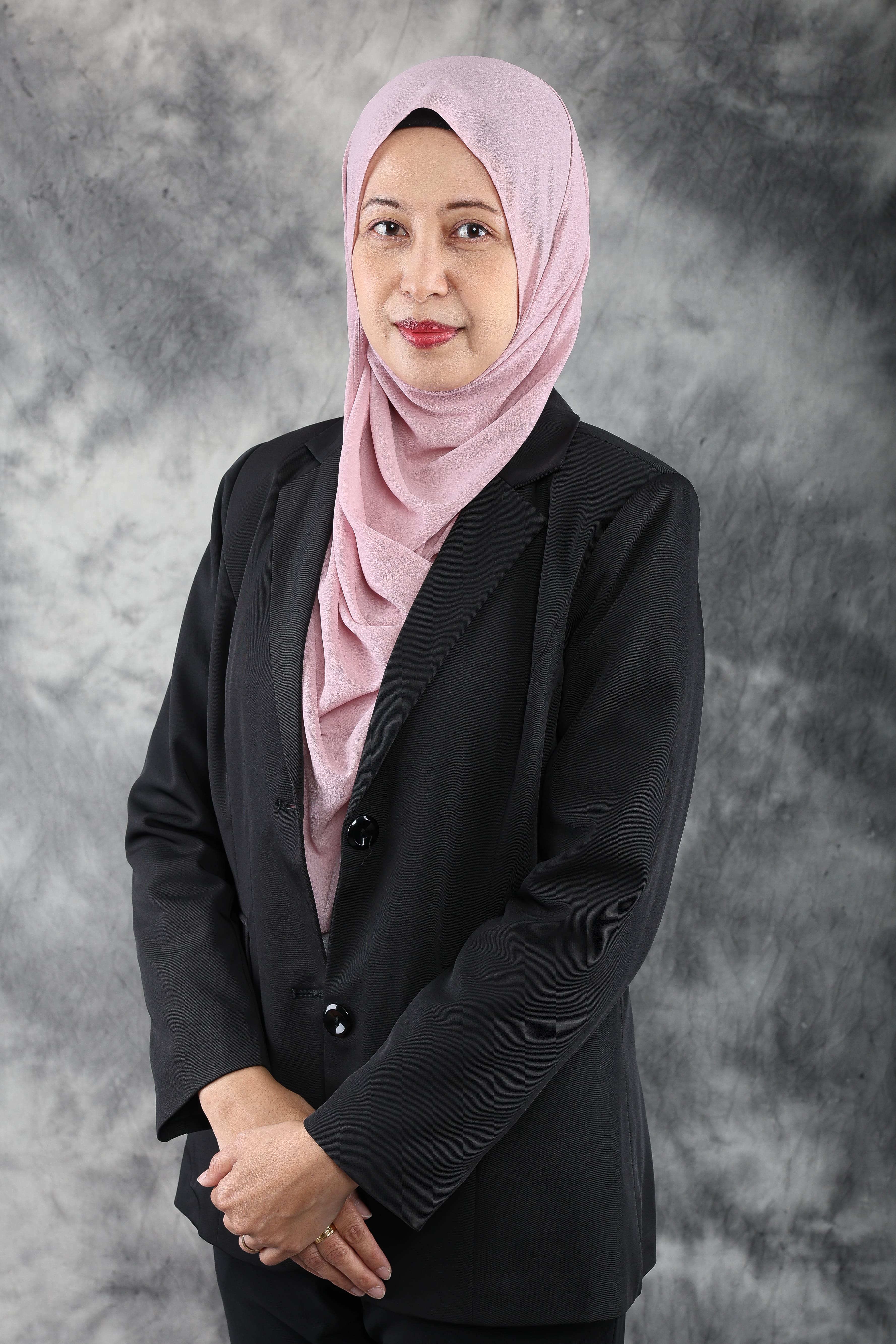 PN. SITI HASLINDA BINTI JAMIL