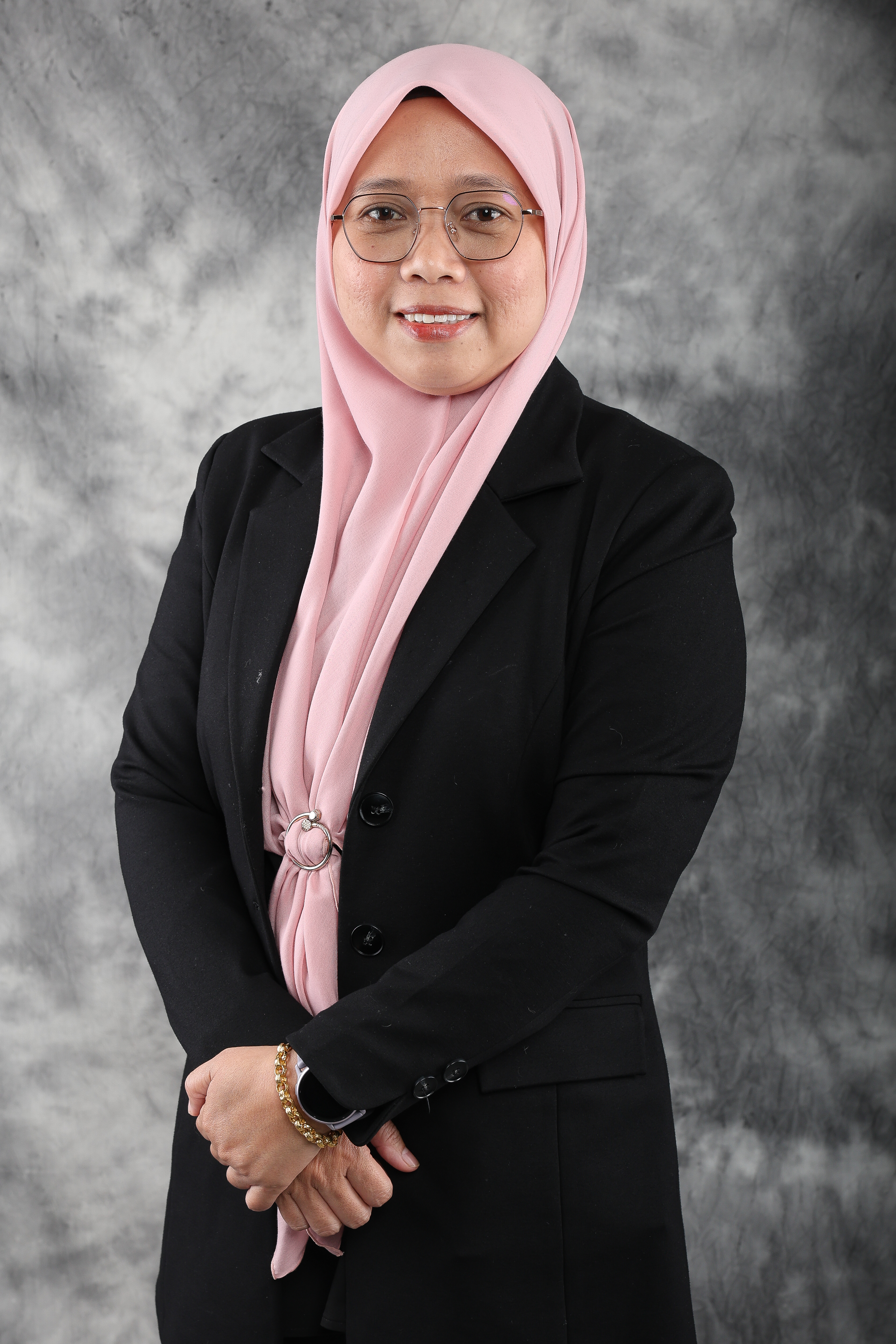 PN. HAFIZAH BINTI ASHDAN @ ASHADAN