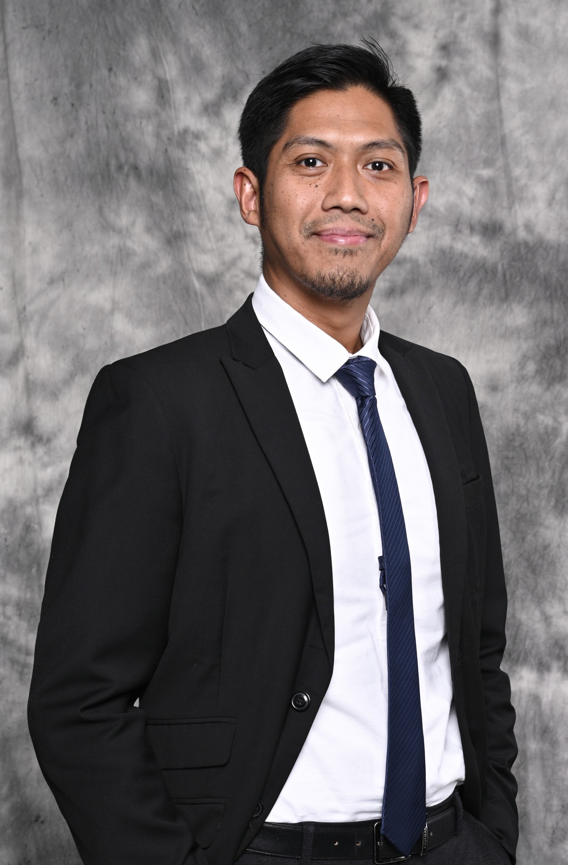 DR. AMER AZLAN BIN ABDUL JAMAL