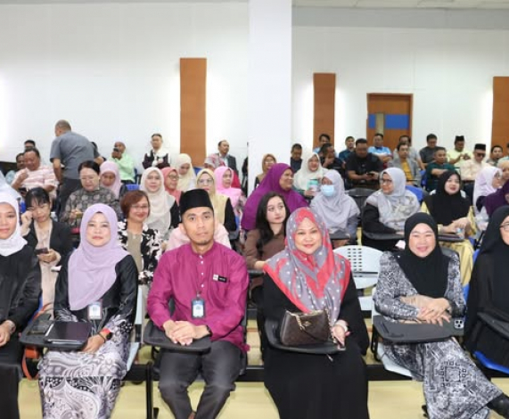 Staf UMSKAL Jayakan Majlis Amanat Naib Canselor UMS 2026