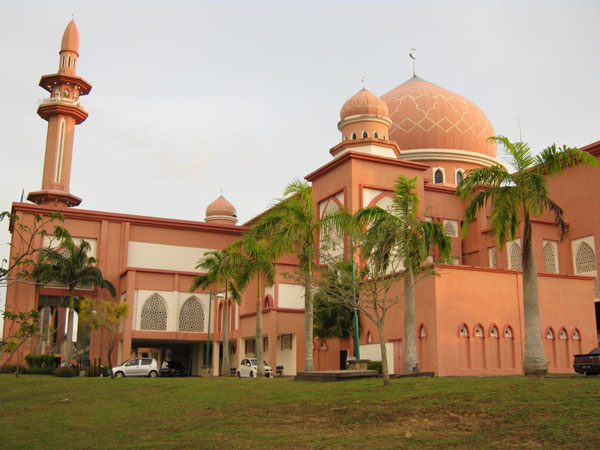 masjid ums